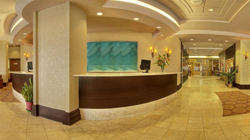 Quality Inn & Suites Yellowknife Exterior photo